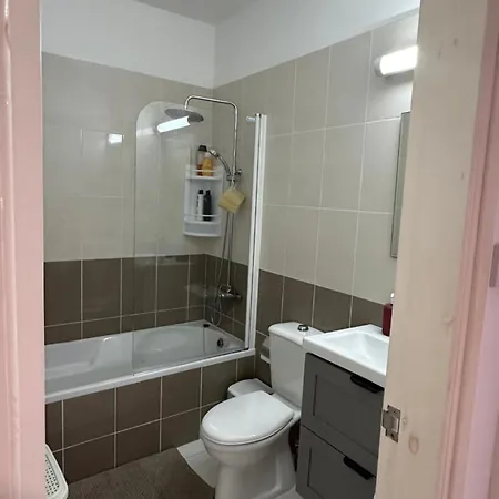 Apartment Blue Orange Management Peyia