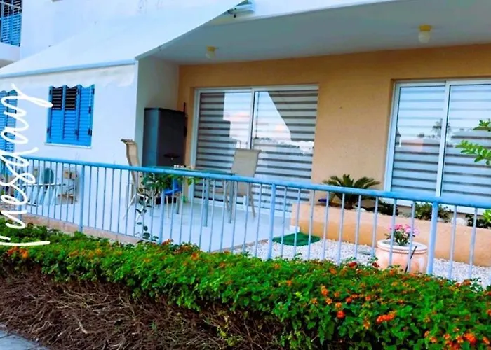 Appartement Blue Orange Management Peyia